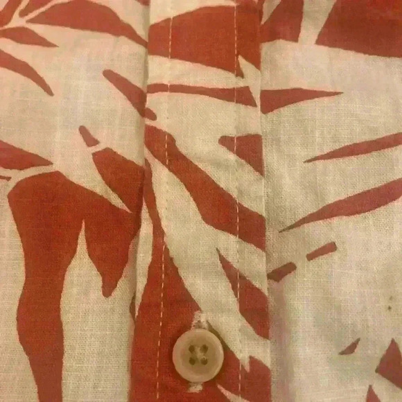 St. John's Bay Leaf Palm Print Button Down Shirt Red & White Men size XXL 2XL - Picture 8 of 9